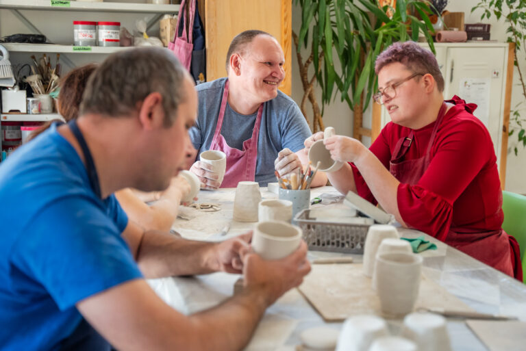 Kauno Arkos bendruomenės socialinės dirbtuvės keramikos gamyba